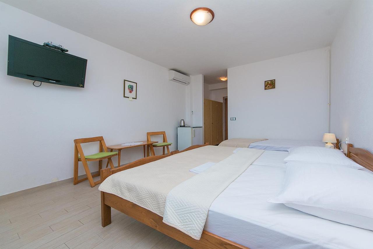 Triple Room Brela 2752A Esterno foto